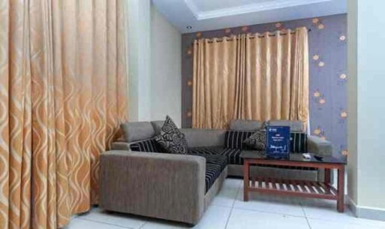 Fabhotel Smack Residency Hotel