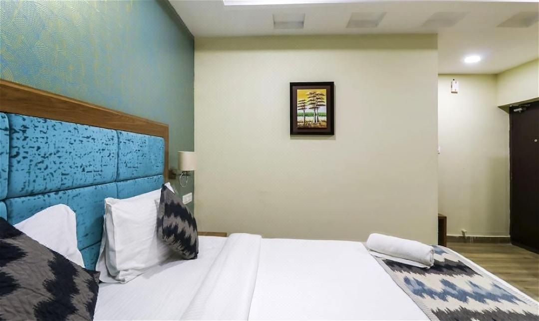 Aparthotel Stayeasy Tiruvanmiyur *