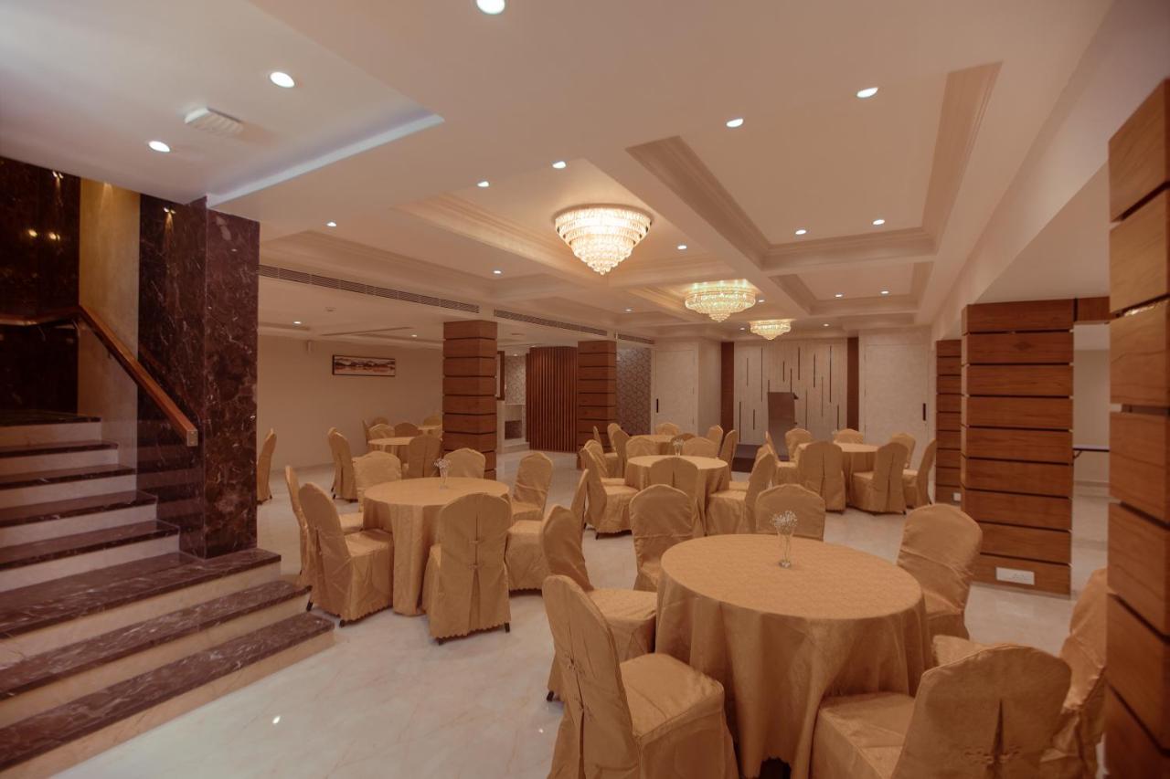 Hotel The Grand Chennai