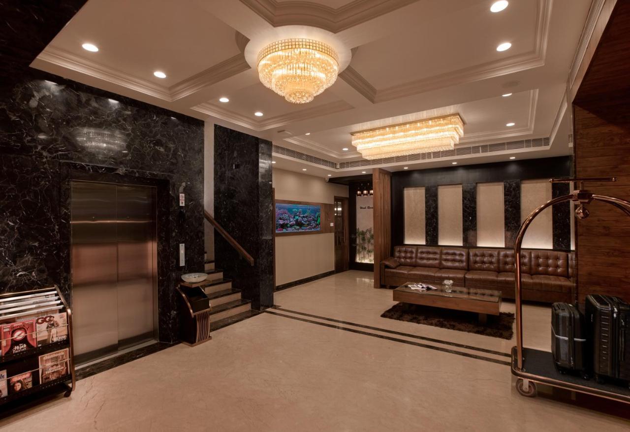 Hotel The Grand 4*