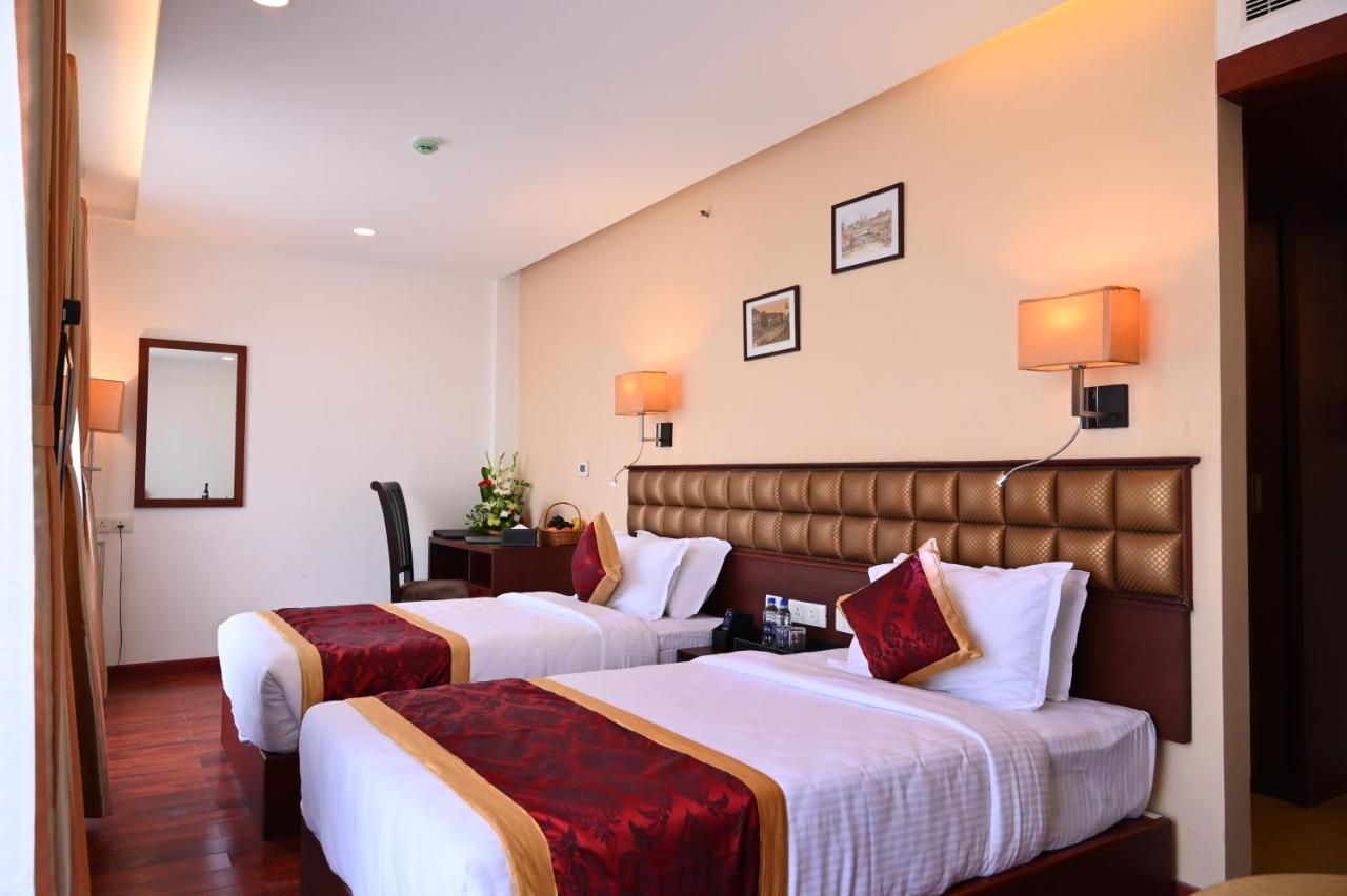 Raaj Bhaavan Clarks Hotel Chennai