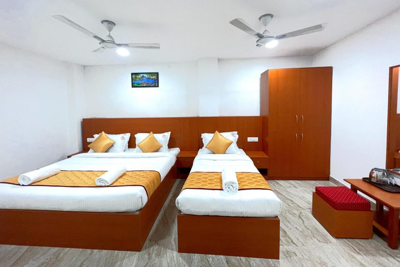 K11 Express - Opp Express Avenue Chennai
