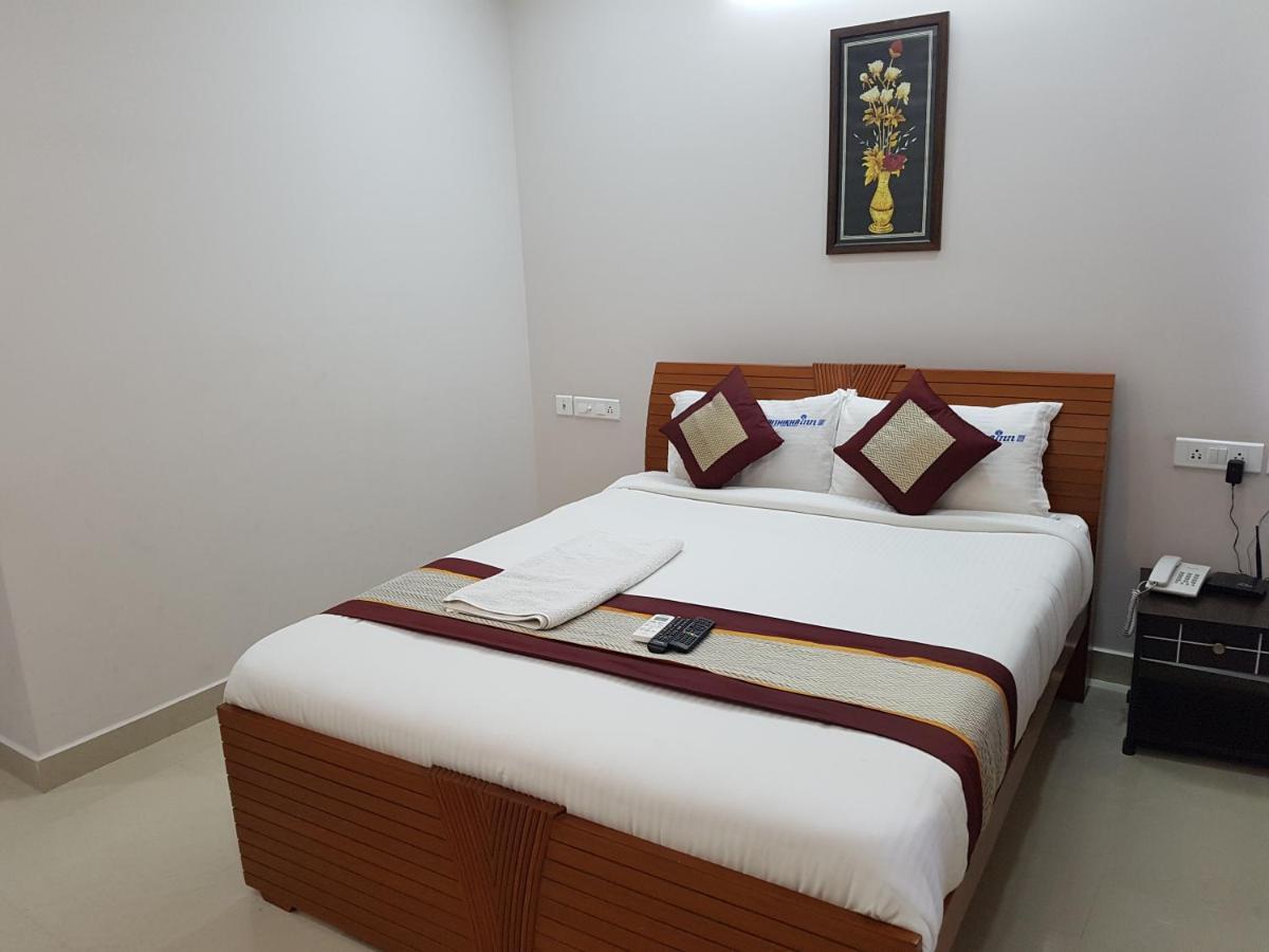 Hotel R-hotels Rithikha Porur