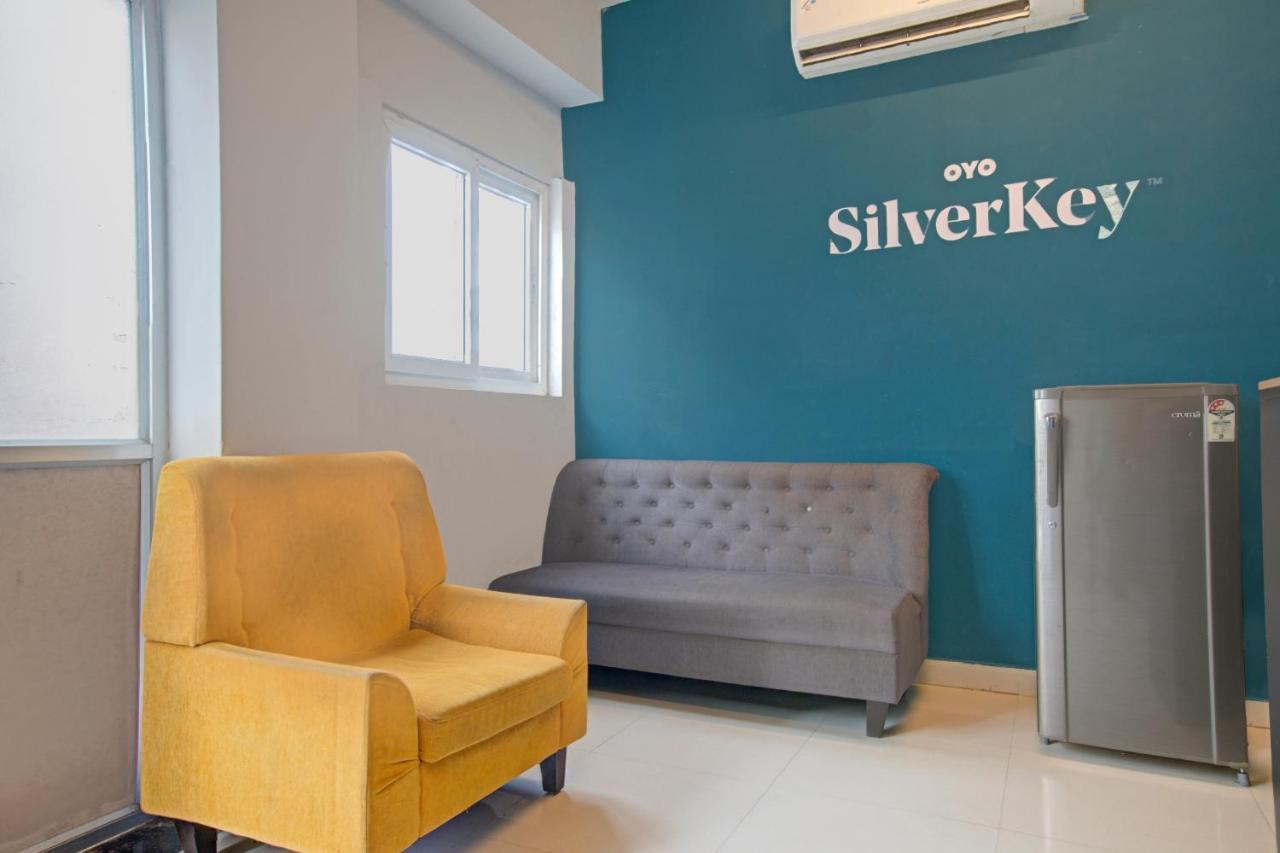 Hotel Super Collection O Silver Key Executive Chennai