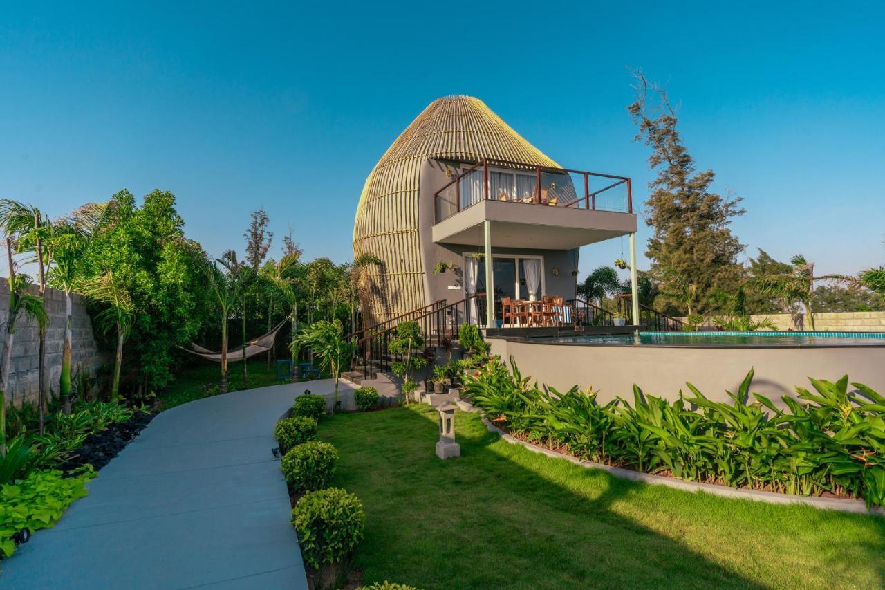 Lotus Villa
