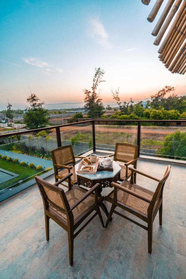 Villa Lotus
