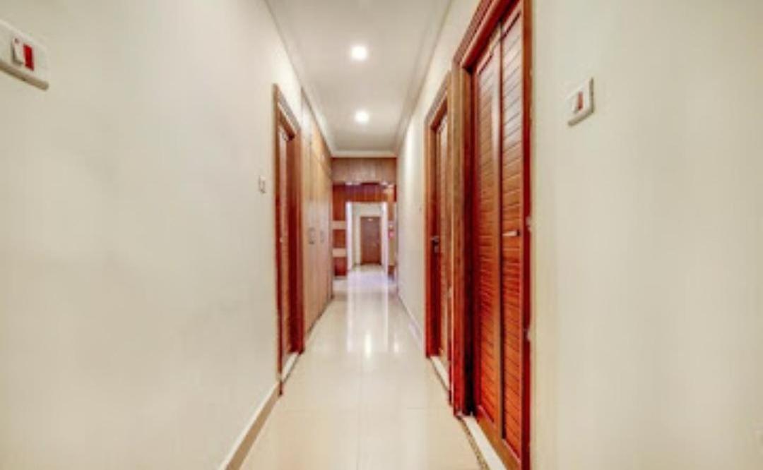 Hotel Malabar Plaza 2*