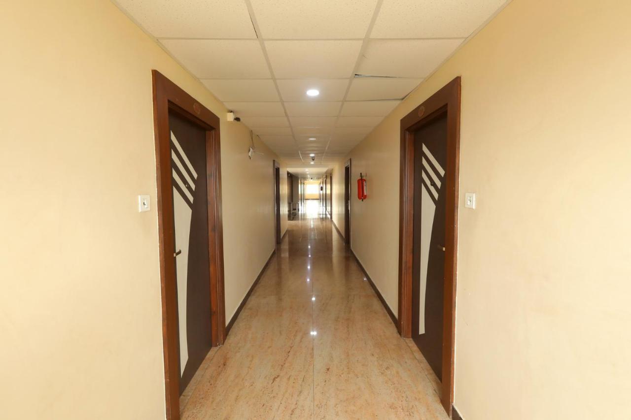 Sekaran Omr Hotel 2*