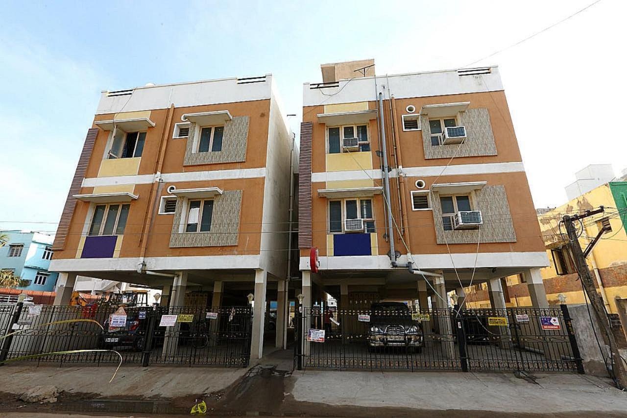 O Yazhini Service Near Jazz Cinemas Luxe 4*
