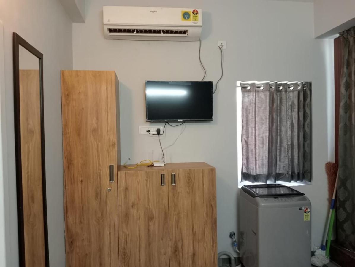 Season 4 Residences - 1bhk Furnished *