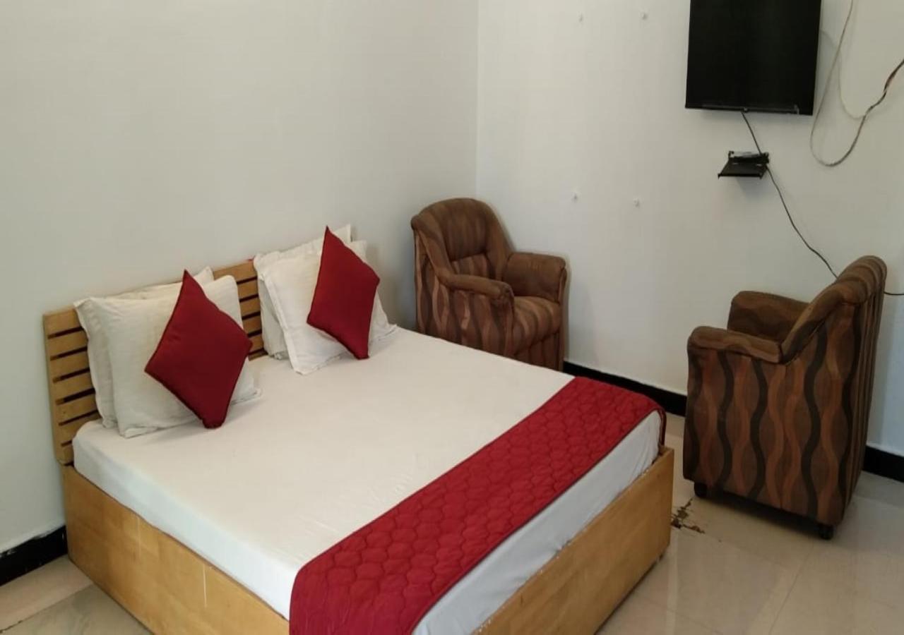 Olive - Spacious 7 Bhk Ac With 1 Acre Garden, Swimming Pool And Outdoor Games Farm stay *