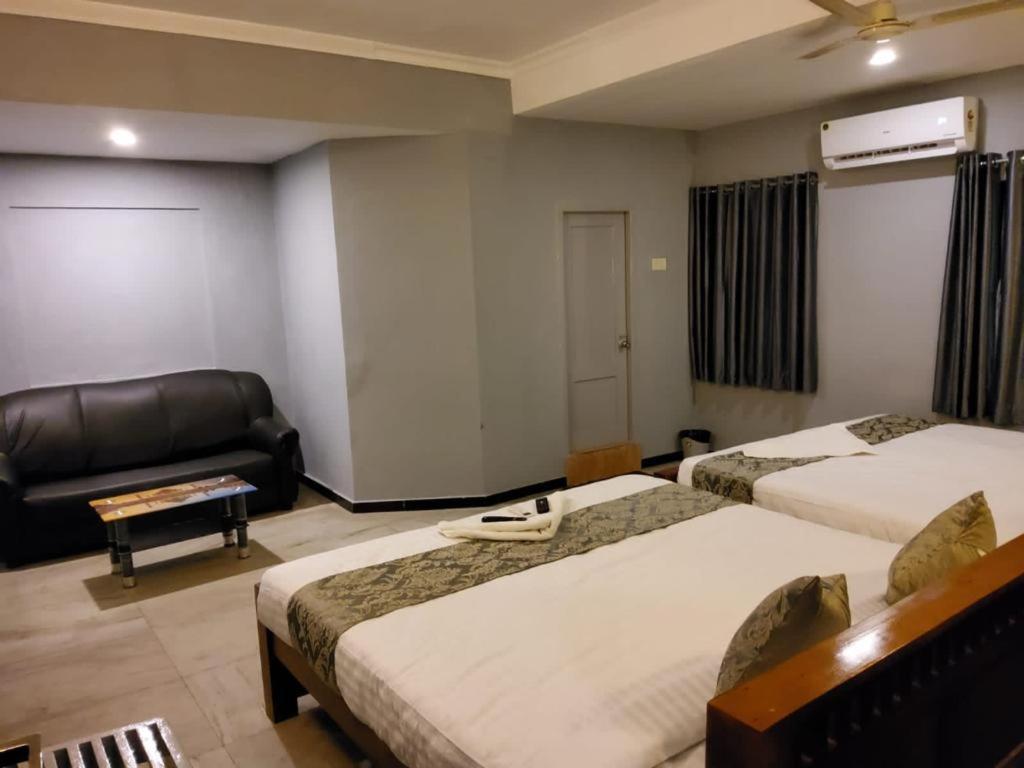 Le Grace Annasalai Hotel Chennai