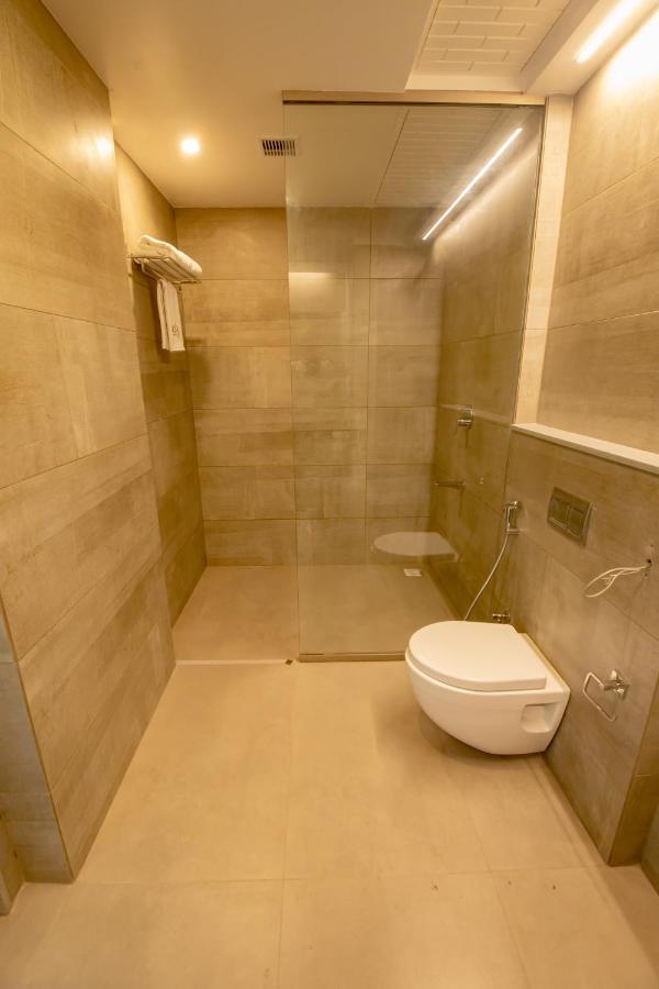 Hotel Rathna Residency - Near Us Consulate Chennai