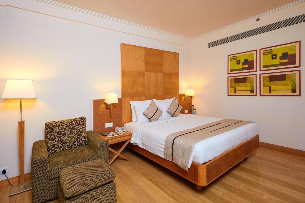 Park Plaza Omr Hotel 5*