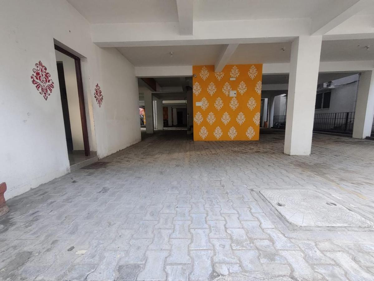 Allamanda Abode