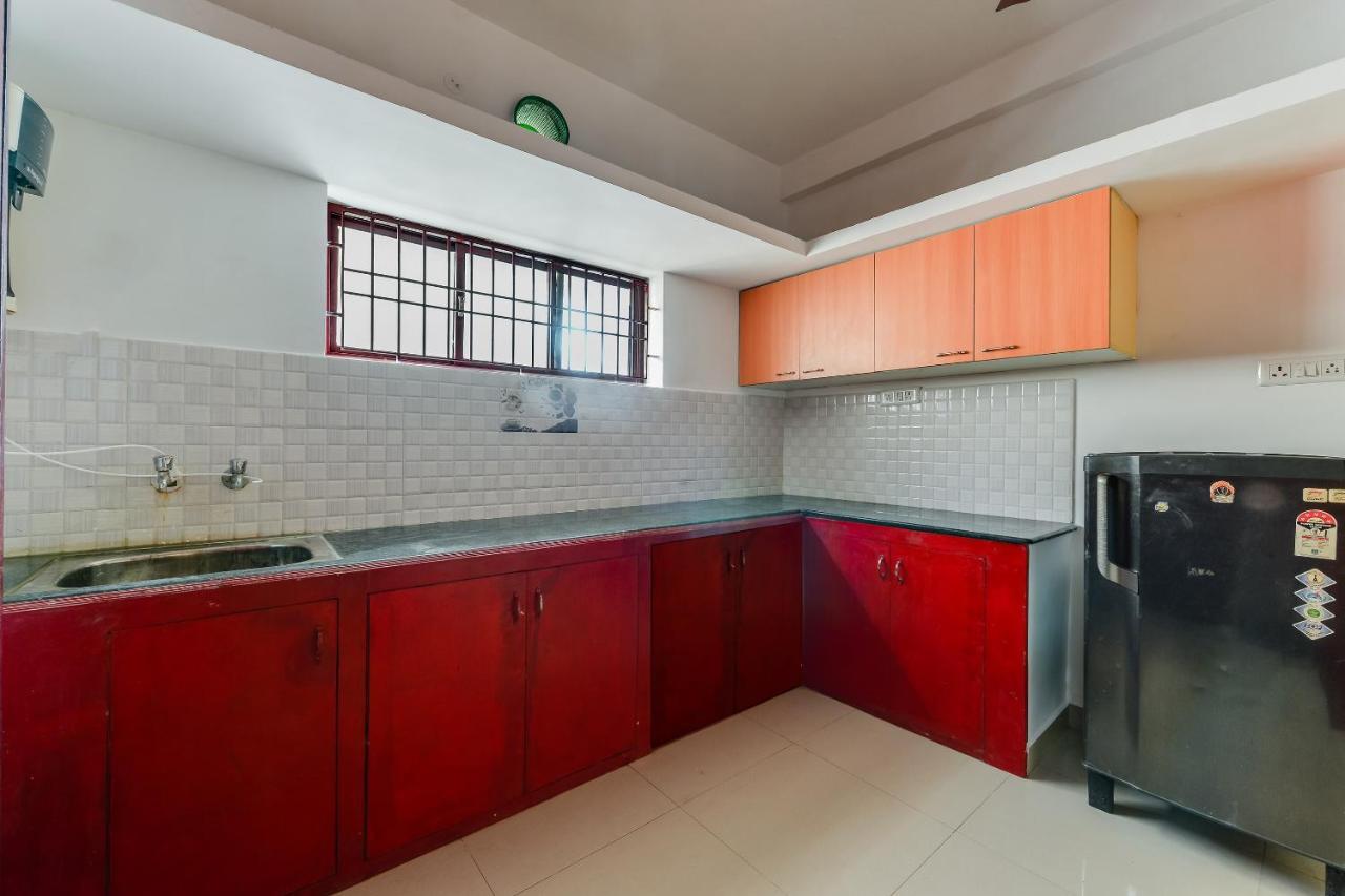 Guest house O Jj Residency Near International Airport 3*