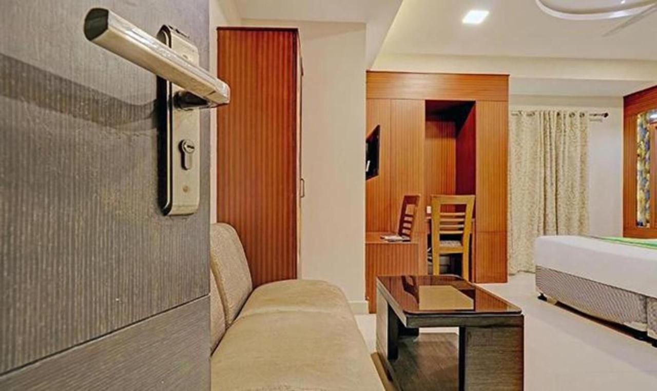 Pine Tree Boutique Hotel 3*