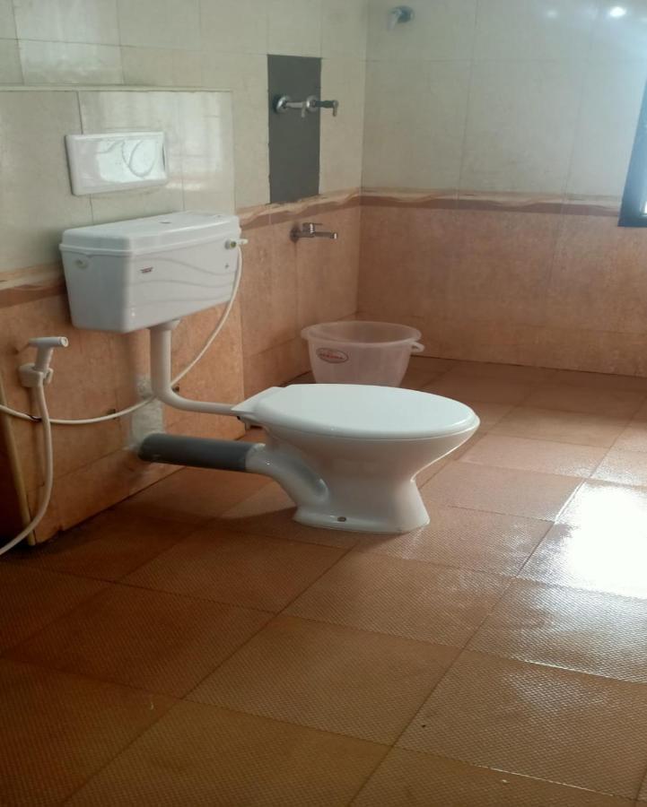 Olive - Spacious 7 Bhk Ac With 1 Acre Garden, Swimming Pool And Outdoor Games Farm stay *