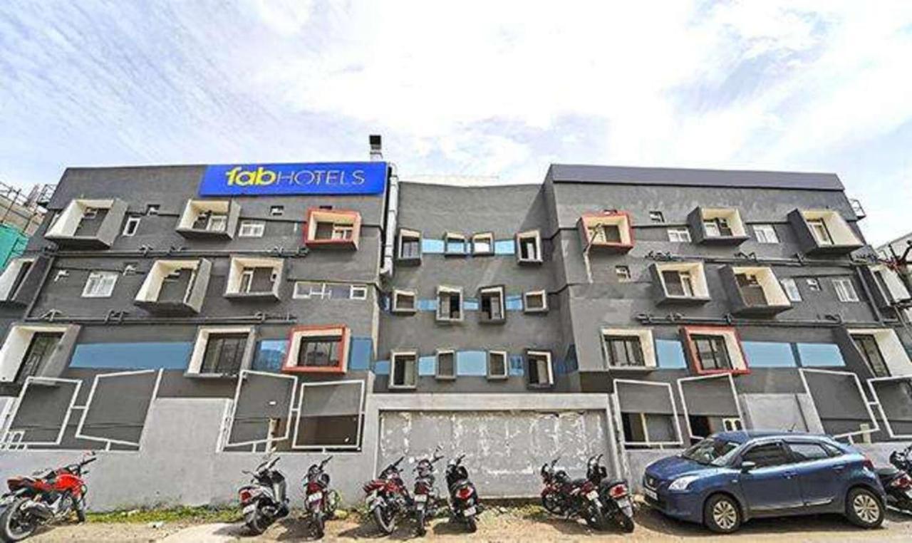 Hotel Fabhotel Haha 4*