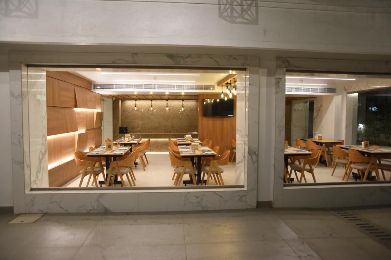 Hotel Rathna Residency - Near Us Consulate *