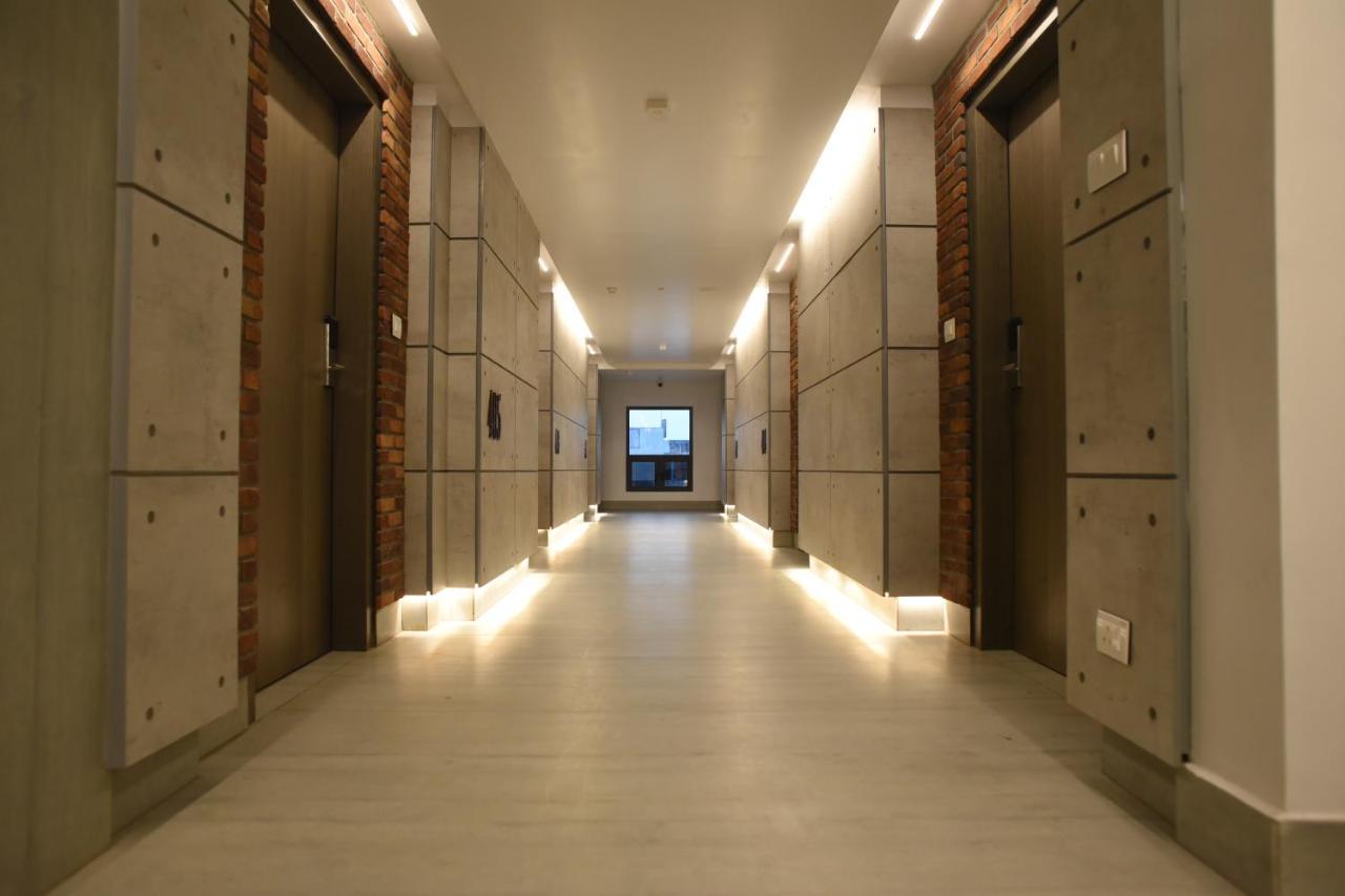 Hotel Rathna Residency - Near Us Consulate Chennai