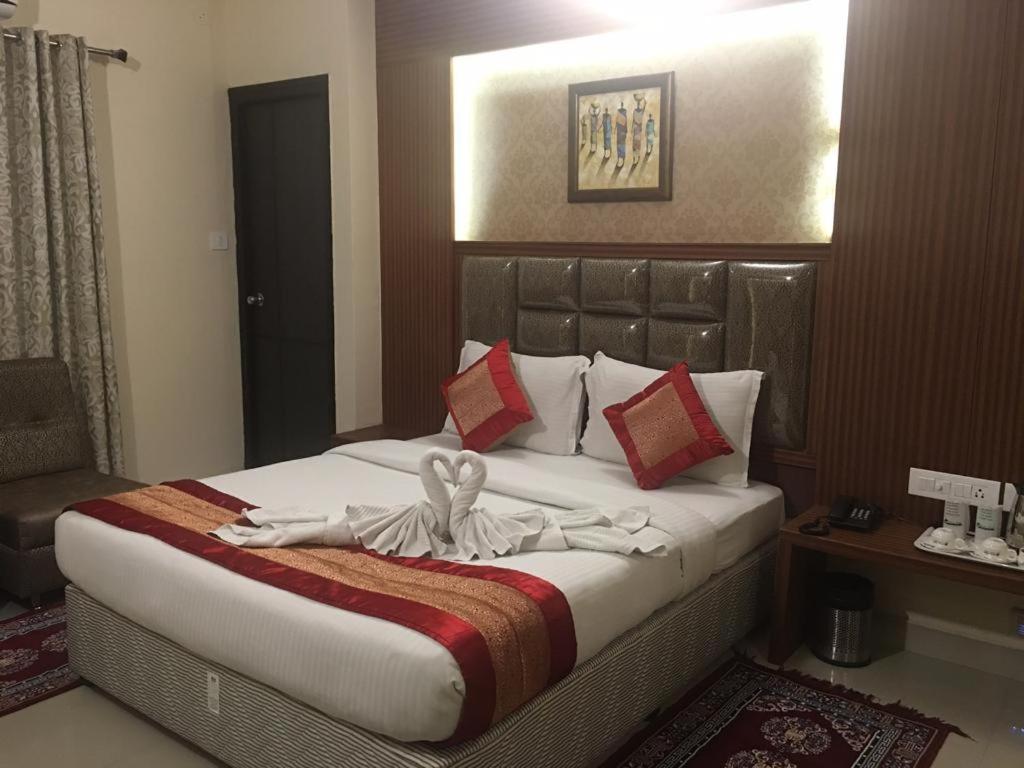 Pine Tree Boutique 3*