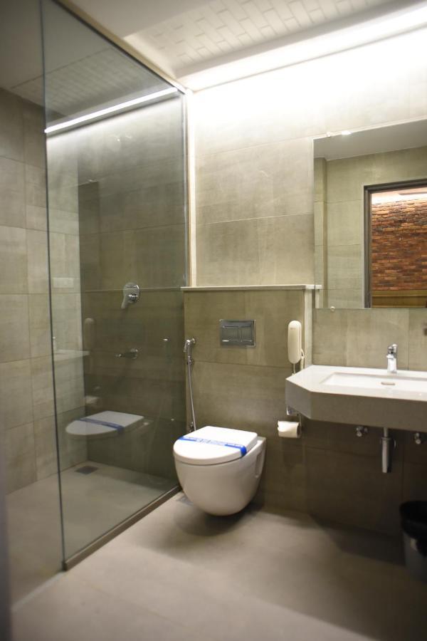 Hotel Rathna Residency - Near Us Consulate Chennai