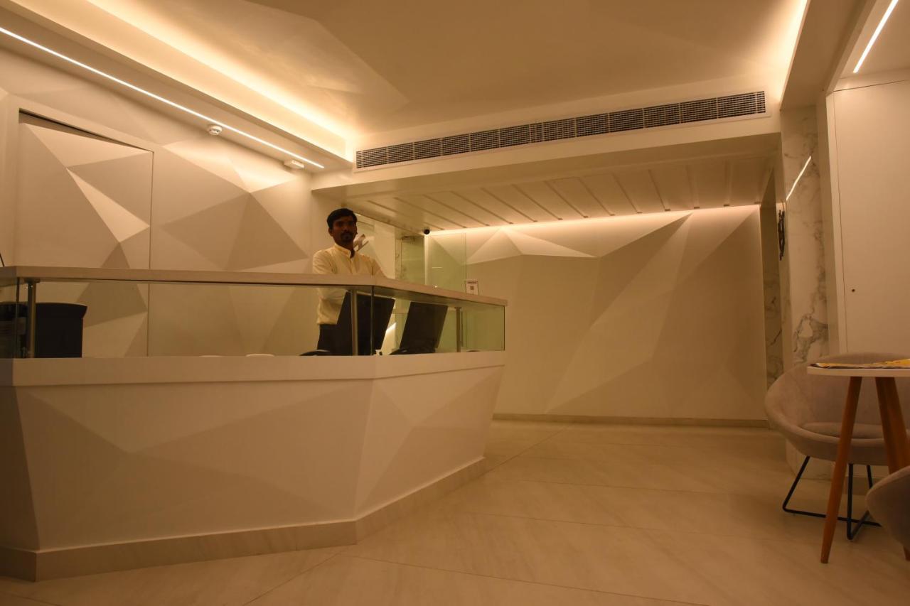 Hotel Rathna Residency - Near Us Consulate *