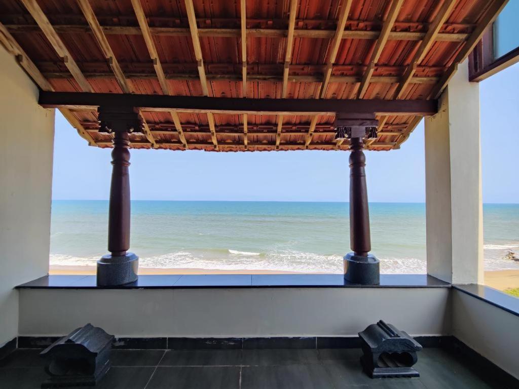 Holiday home Coastal Paradise Beach House Muttukadu
