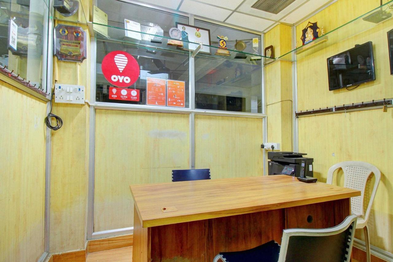 O Yazhini Service Near Jazz Cinemas Luxe 4* Chennai