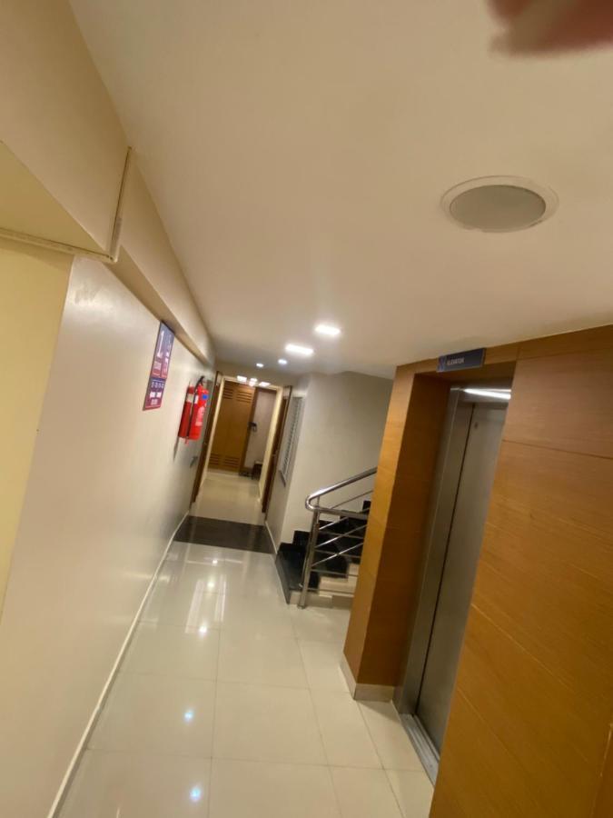 Hotel Greens - Business Class - Opposite Ripon Building