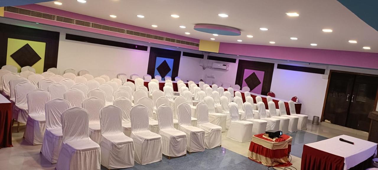 Gt Grande Hotel-near Us Consulate Chennai