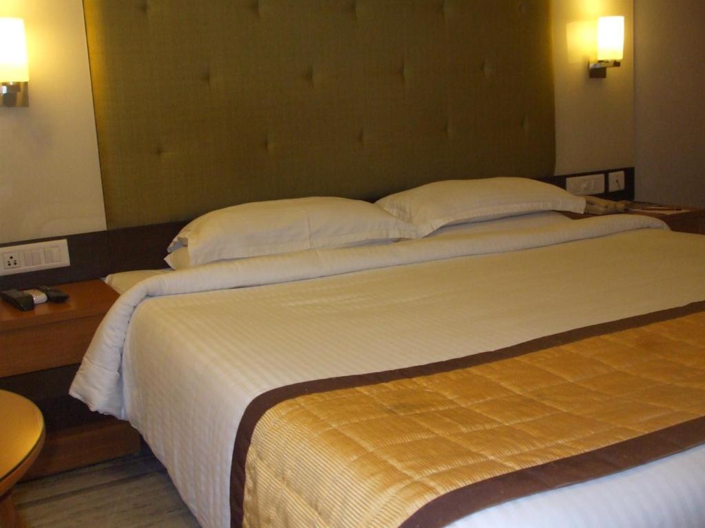 Southern Crest Hotel