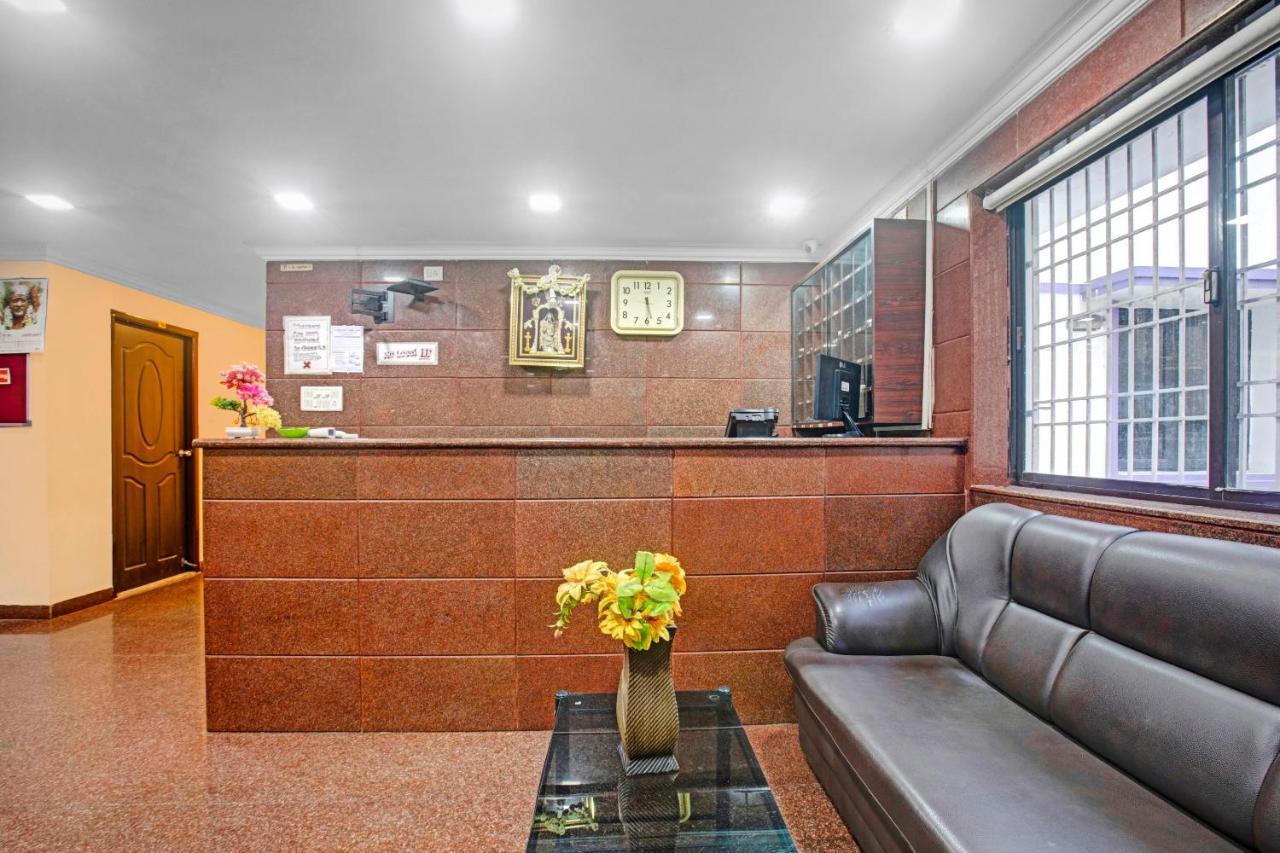 Townhouse 834 Jp Paradise Near Pvr Cinemas Skywalk Hotel 4*