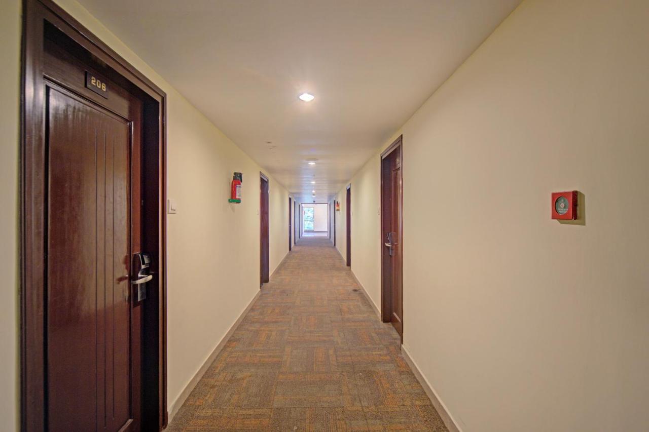 Hotel Townhouse 515 Iris T Nagar Near Shri Ayyappan Temple