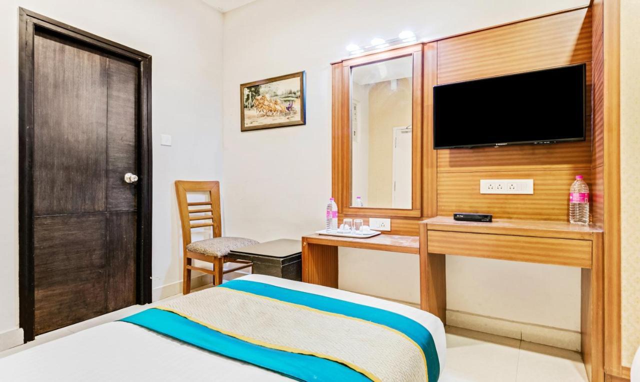 Pine Tree Boutique Hotel 3*