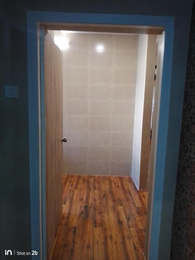 Season 4 Residences - 1bhk Furnished * Chennai