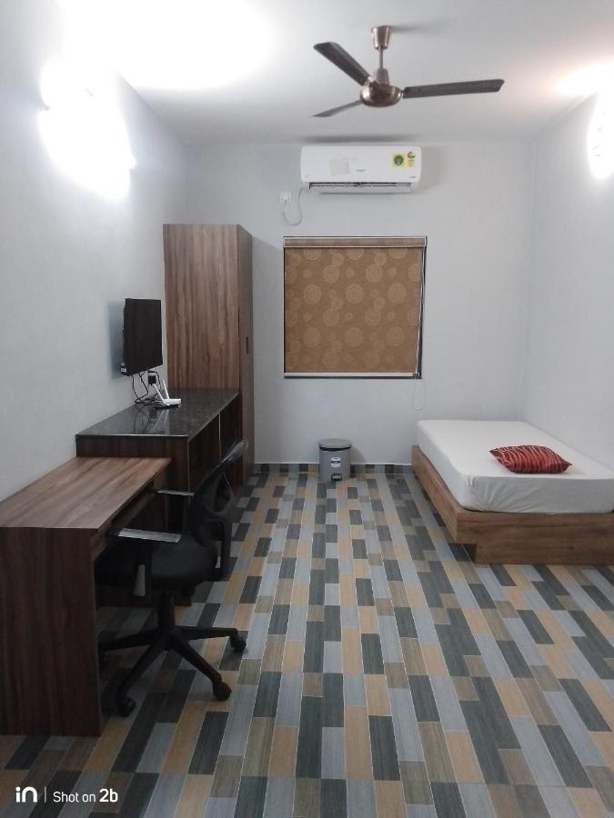 Season 4 Residences - 1bhk Furnished *