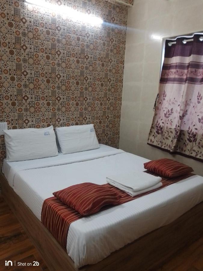 Season 4 Residences - 1bhk Furnished *