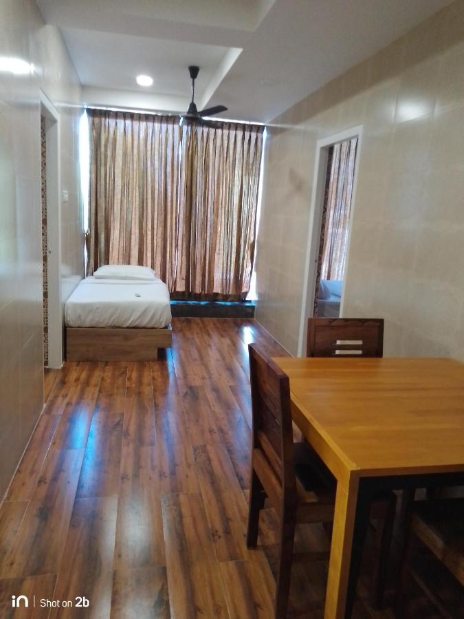 Season 4 Residences - 1bhk Furnished Chennai
