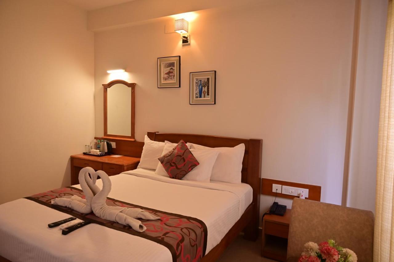 Hotel Grand Cascade 3*