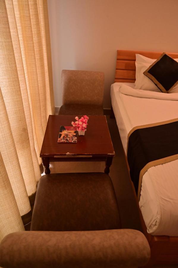 Hotel Grand Cascade Chennai