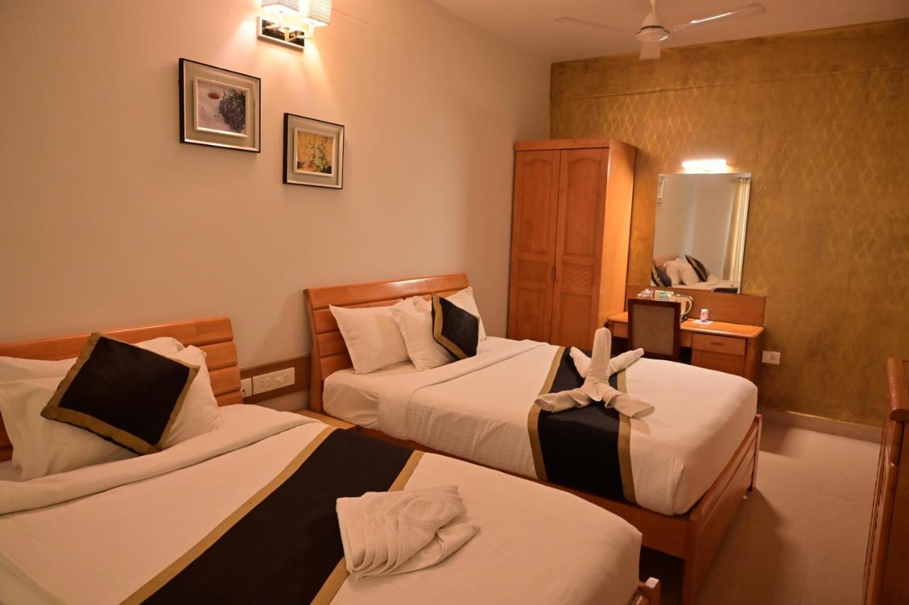 Grand Cascade Hotel 3*