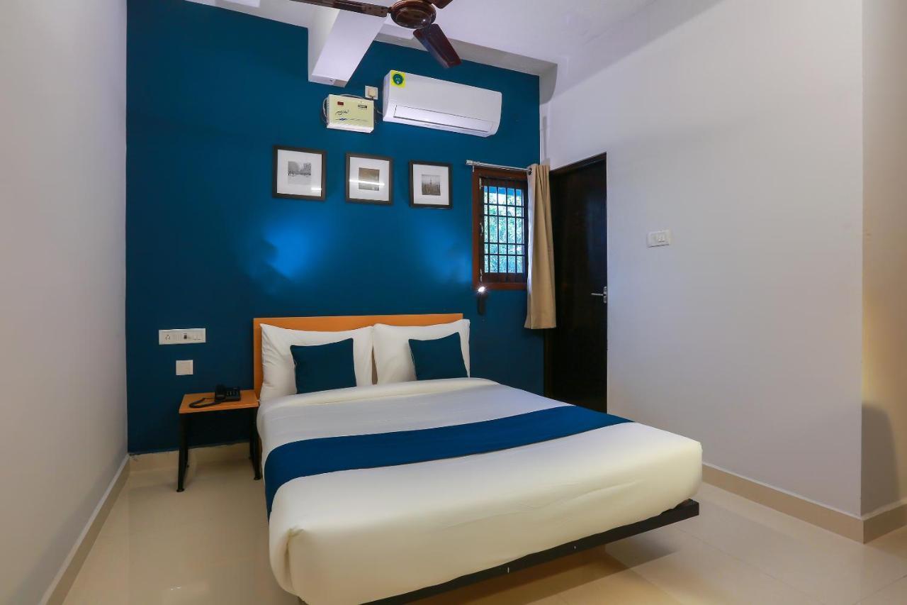 Hotel Oyo Silverkey Murugan Near Jazz Cinemas Luxe 3*