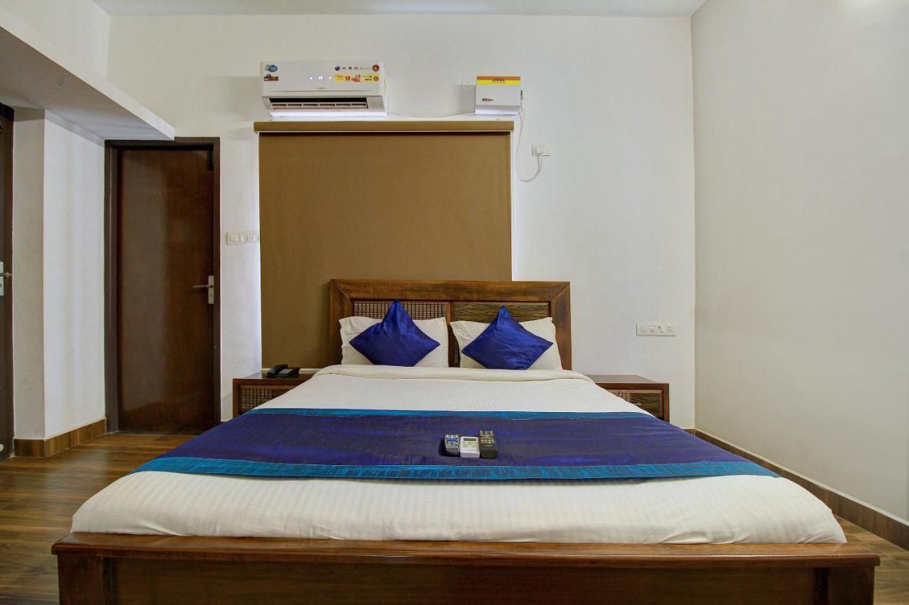 Hotel O Dakshin Stays Mogappair Guest house