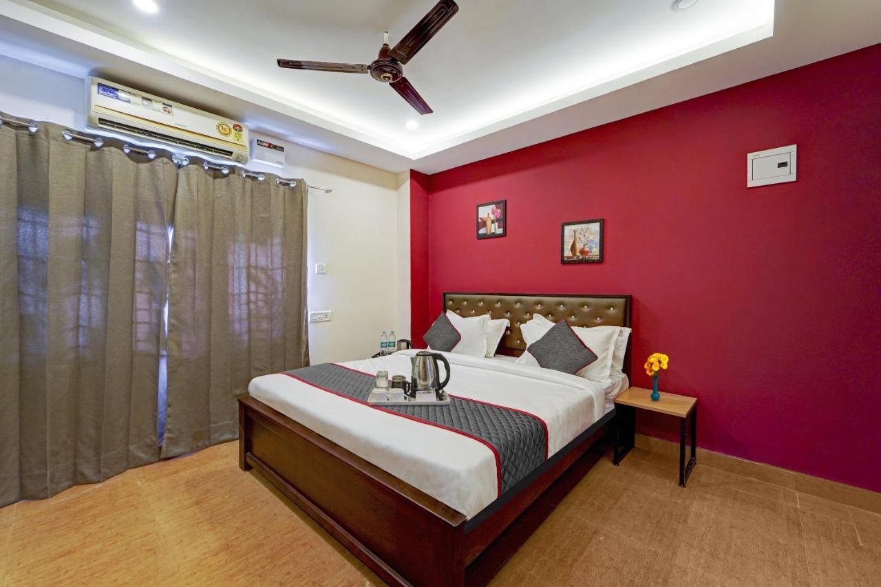 Super Townhouse G Silver Near Us Biometric Hotel
