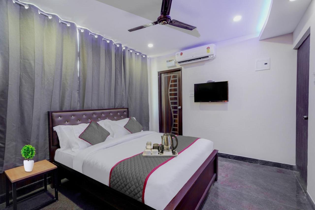 Super Townhouse G Silver Near Us Biometric Hotel Chennai