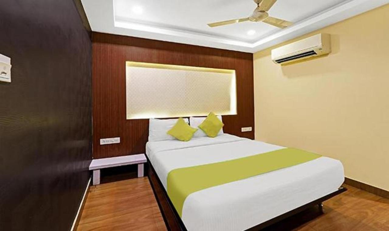 Fabhotel U T Nagar 3*