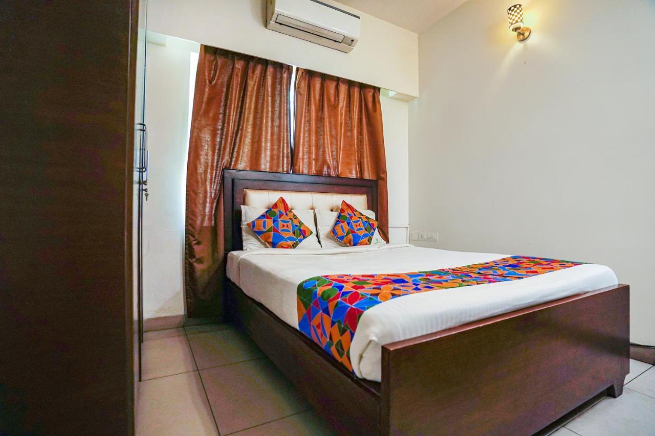 Fabhotel Tree Service - Nr Anna Tower Chennai