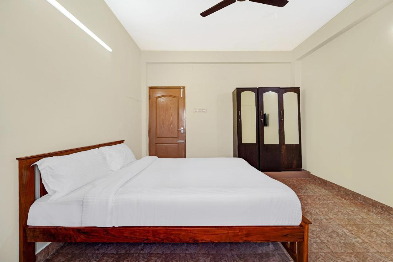Collection O Senthamizh Residency